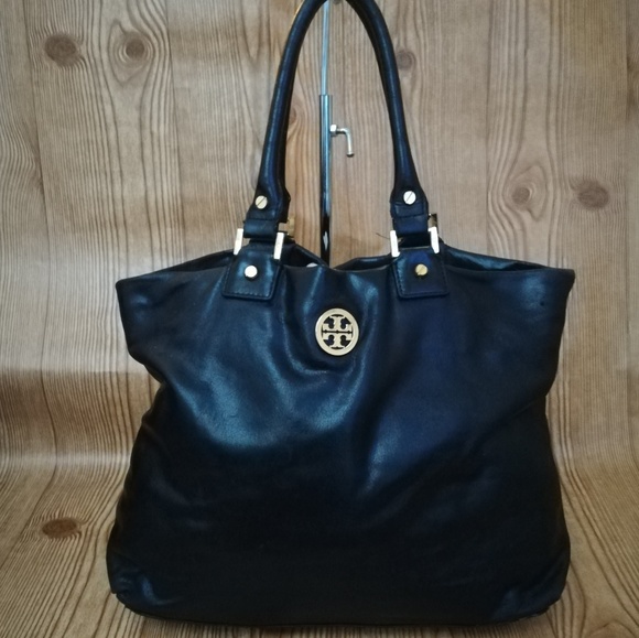 Tory Burch Hobo Bag - Picture 3 of 8